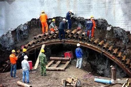 淇县隧道钢花管支护案例